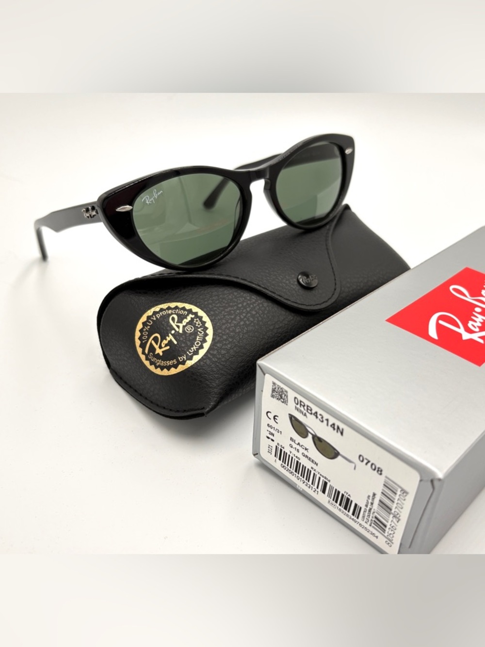 Ray-Ban Nina RB4314n Black Cat-Eye Sunglasses 901/31 Green G-15 54-140 w/Case - Picture 2 of 11